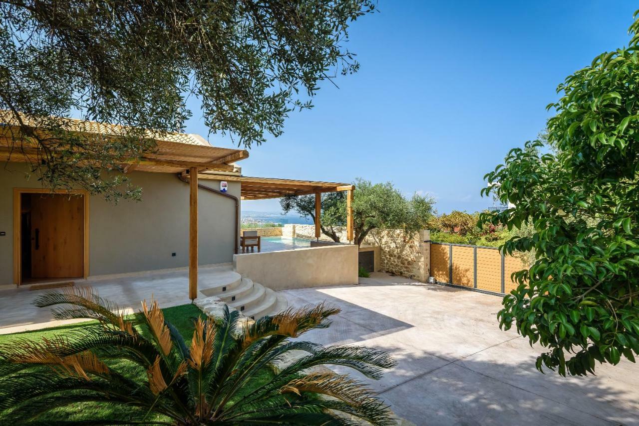 Villa Mirka With Astonishing View Chania (Crete)