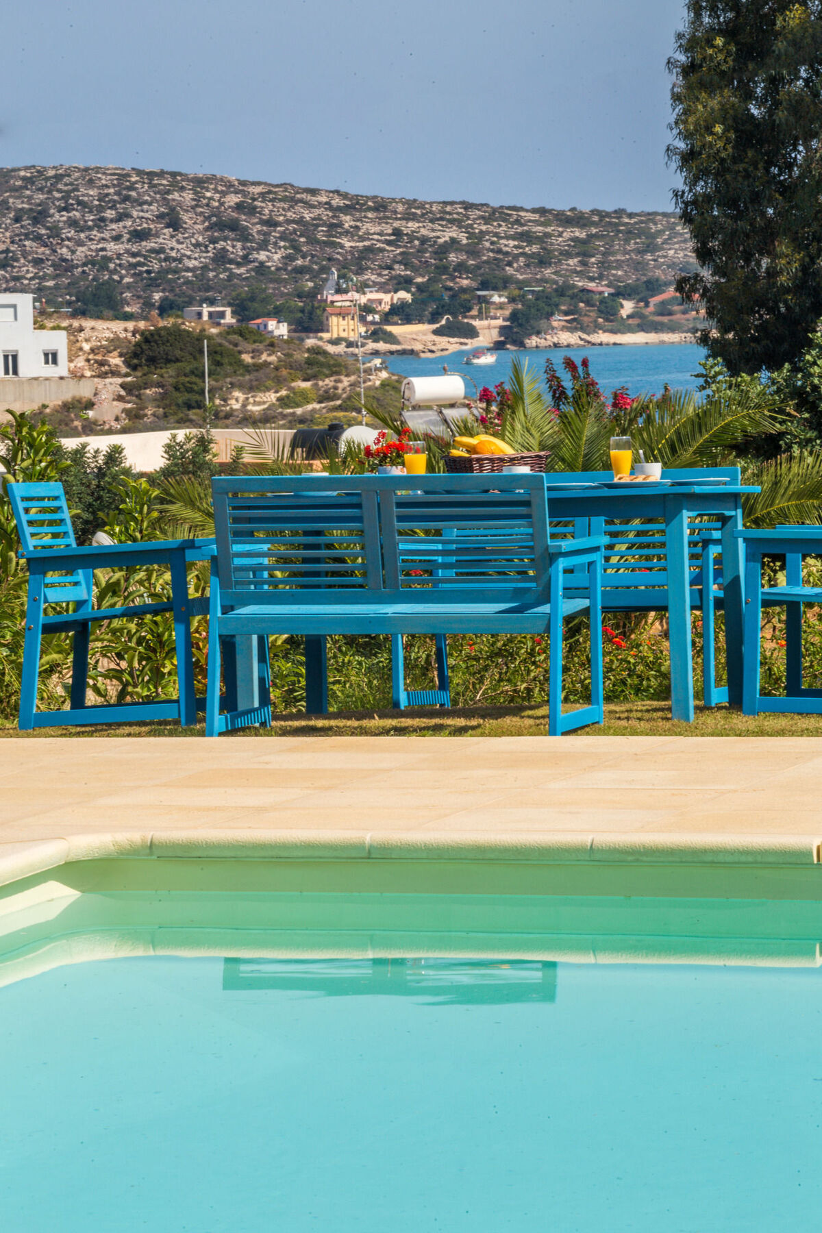Apartment Creta *