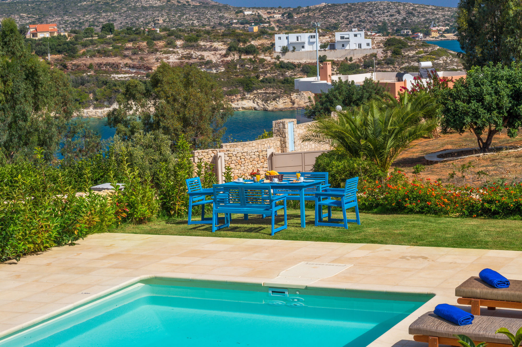 Apartment Creta *