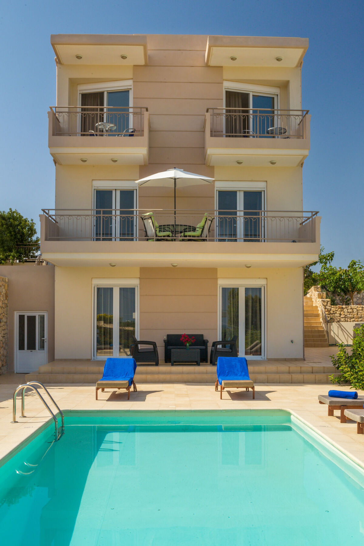 Creta * Chrissi Akti Chania