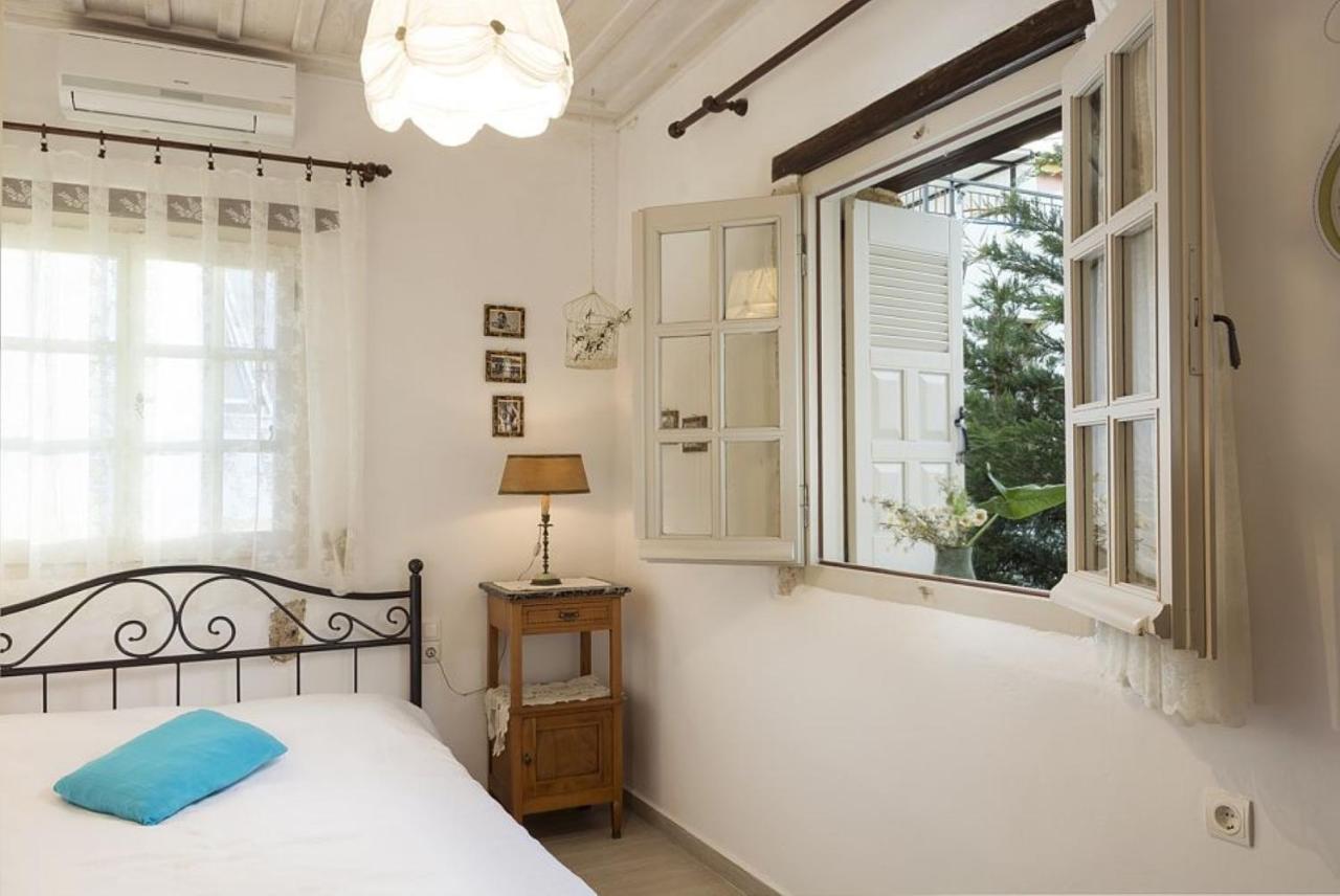 House Erofili *