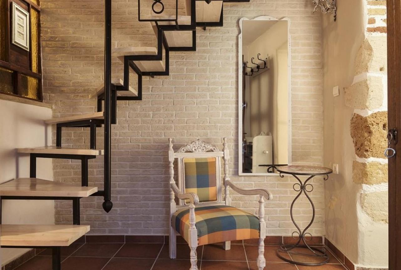 House Erofili *