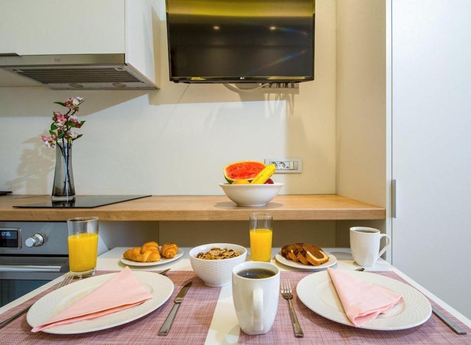 Tonia's Elegant Place With Parking Apartment *