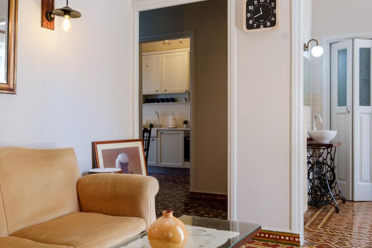 Grandma's Chic In Chania Venetian Harbor Chrissi Akti Chania